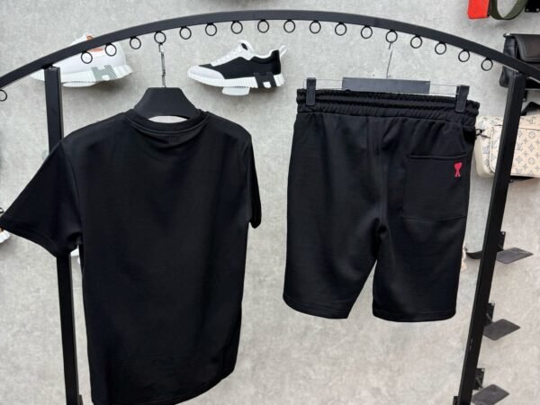 Ami Zomerset Zwart
