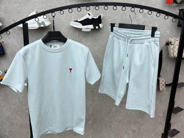 Ami Zomerset Licht Blauw