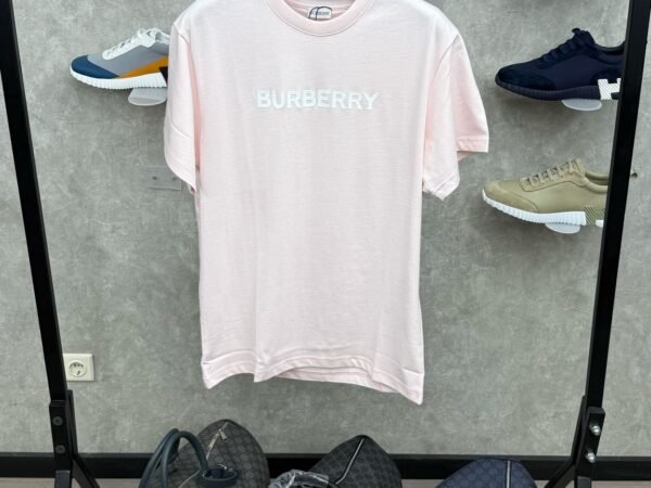 Burberry Text Roze T-Shirt