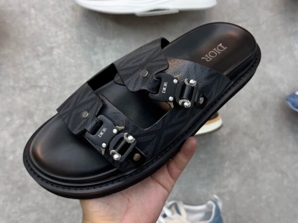 Dior Key Leer Zwart Slippers