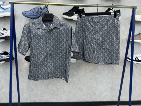 Christian Dior Zomerset Patroon Grijs
