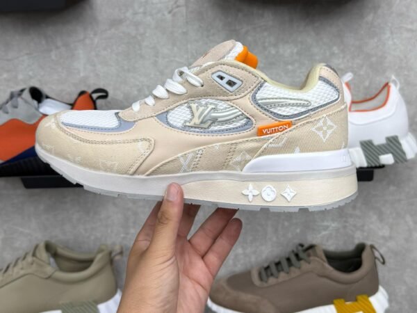Louis Vuitton Run Away Beige Sneaker