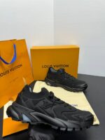 Louis Vuitton Tatic black on black sneaker - Afbeelding 2