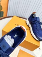 Louis Vuitton Tatic Blue Sneakers - Afbeelding 5