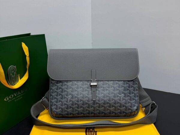 goyard bag