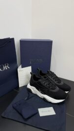 Dior B22 White Black