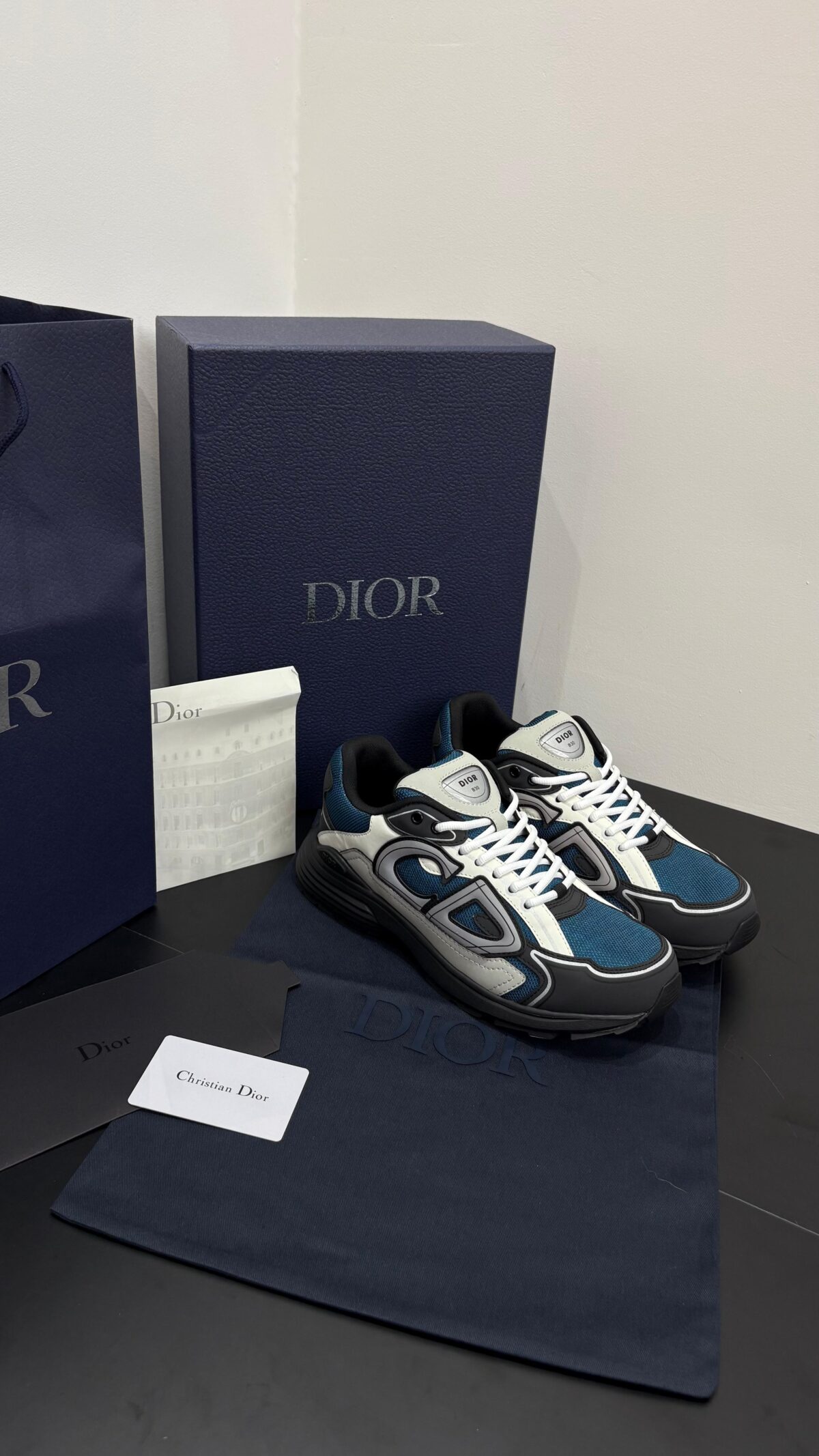 Dior B30 Blue Mint Green - Afbeelding 1