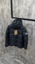Burberry Lockwel Black (afneembare mouwen)