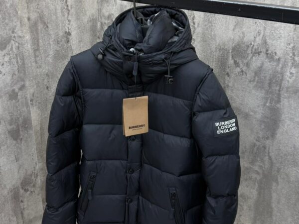 Burberry Lockwel Black (afneembare mouwen)