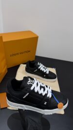 Louis Vuitton Black White Sneakers - Afbeelding 2
