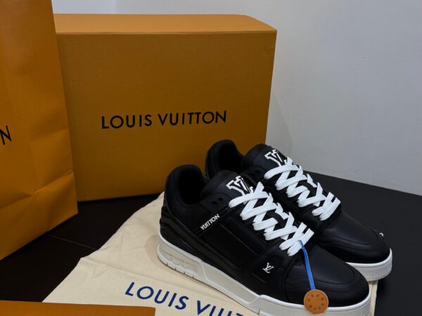 Louis Vuitton Black White Sneakers