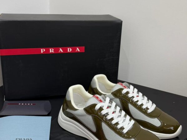 Prada Cups Green/Brown