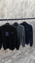 Prada Sweater Grey - Afbeelding 3