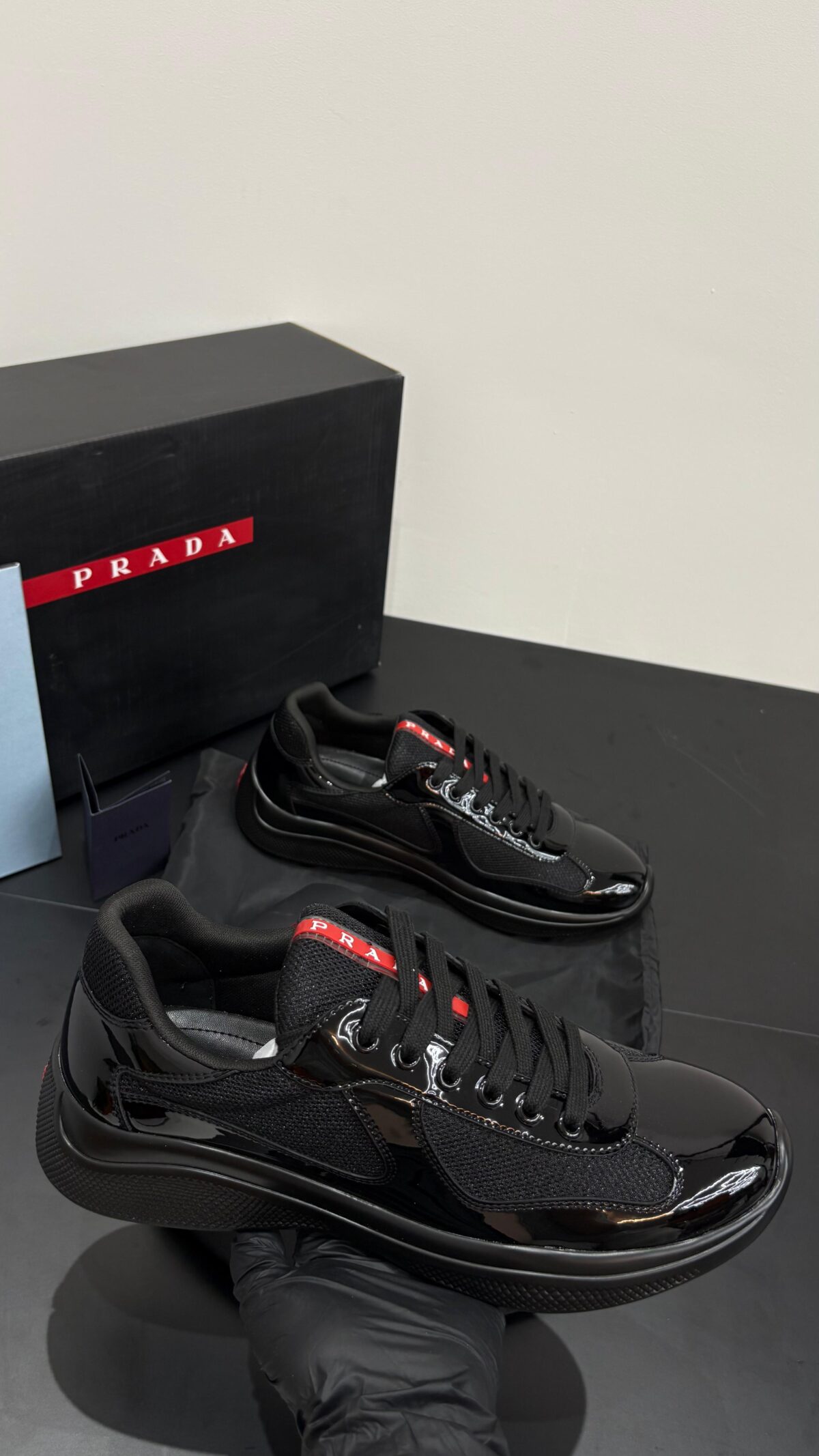 Prada Cups Black Glans - Afbeelding 2