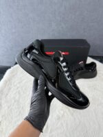 Prada Cups Black on Black Glimmend - Afbeelding 2