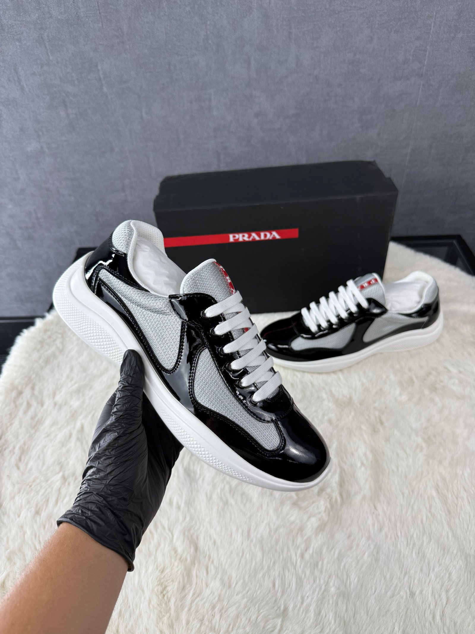 cups2 (5) Prada Cups Black White - Afbeelding 1