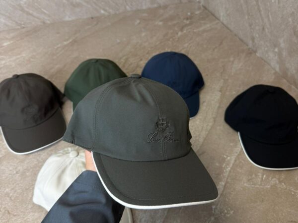 Loro Piana Pet Antraciet