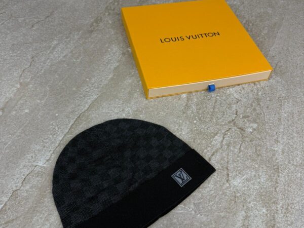 Louis Vuitton Neo Petit Damier Beanie Black