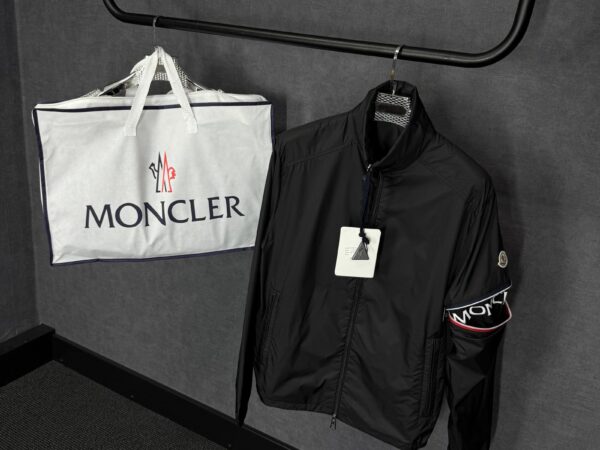Moncler Windbreker Rits Arm Zwart