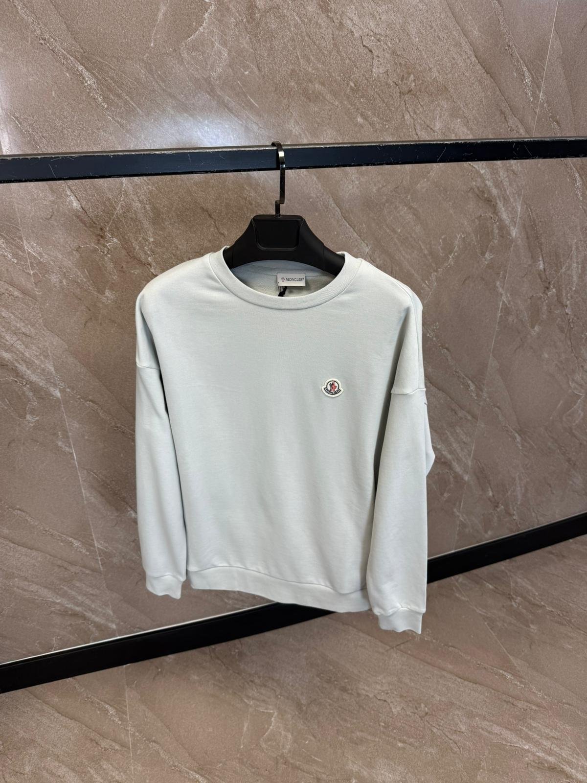 monclerlichtgrijs (2) Moncler Sweaters Light Grey - Afbeelding 1