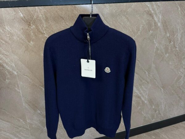Moncler Sweaters Blue, Met Rits