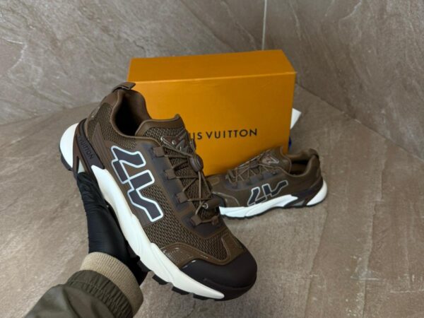 Louis Vuitton Runner Tatic Brown
