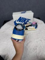 Nike Air Jordan 1 Low Travis Scott Sail/Military Blue - Afbeelding 3