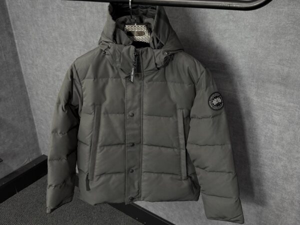 Canada Goose Wyndham Grey, Black Logo High Quality