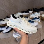 On Cloudtilt Sneaker White - Beige - Afbeelding 2