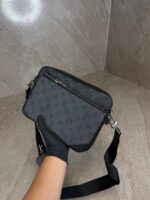 Louis Vuitton Trio Messenger bag Grey