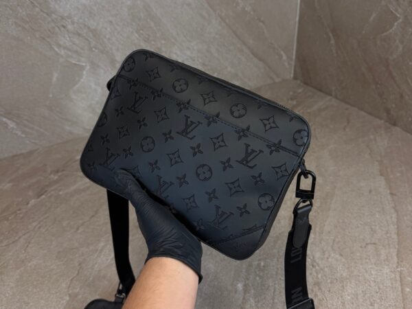 Louis Vuitton Duo Messenger Bag Black