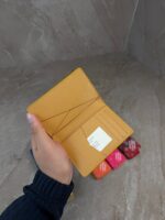 Louis Vuitton Yellow Monogram Heritage Pocket Organizer - Afbeelding 2