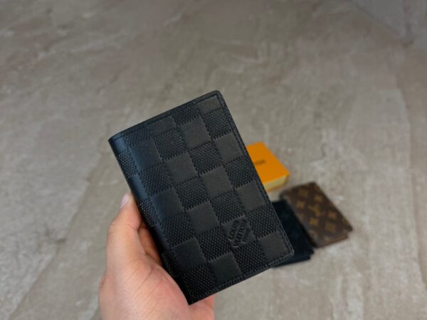 Louis Vuitton Damier Infini Multiple Wallet Black