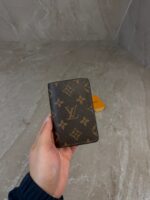 Louis Vuitton Enveloppe Carte De Visite Card Holder