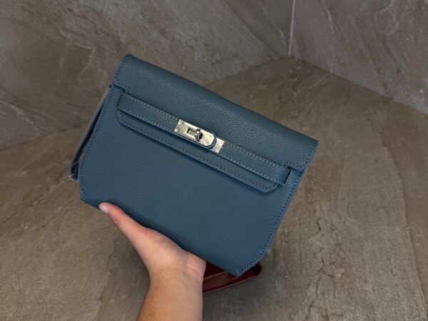 Hermes Kelly depeches 25 pouch Blue