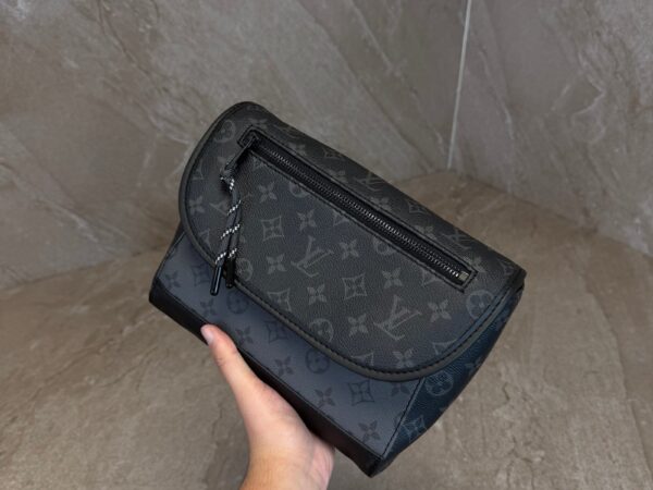 Louis Vuitton Pulse Messenger Bag Monogram Eclipse