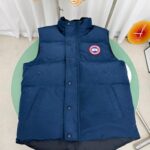 Canada Goose Bodywarmer Blue Red Logo High Quality, Ganzendons vulling