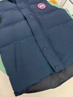 Canada Goose Bodywarmer Blue Red Logo High Quality, Ganzendons vulling - Afbeelding 3