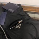 Prada Black Bodywarmer High Quality Ganzendons - Afbeelding 3