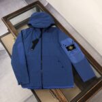 Stone Island Windbreker Blue High Quality