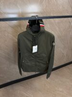 Moncler Grimpeurs Hooded Windbreaker Green