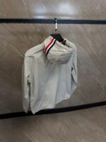 Moncler Grimpeurs Hooded Windbreaker Beige - Afbeelding 2