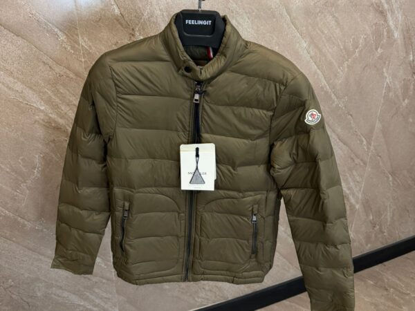 Moncler Acorus Short Down Jacket Olive Green
