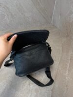 Louis Vuitton Trio Messenger Black Leather - Afbeelding 2