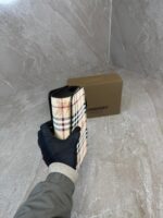 Burberry Haymarket Check Black Small Looxley Crossbody - Afbeelding 3