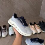 On Cloudtilt Sneaker - Dark Blue