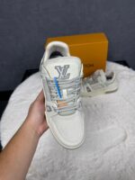 Louis Vuitton Trainers Beige Grey - Afbeelding 5