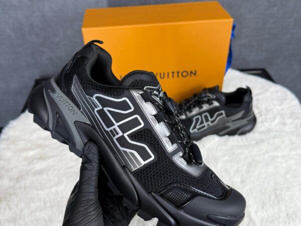 Louis Vuitton Runner Tatic New Sneakers Black