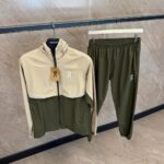 On Running Core Trainingspak Beige / Green