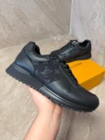 Louis Vuitton Monogram Trainers Black - Afbeelding 2